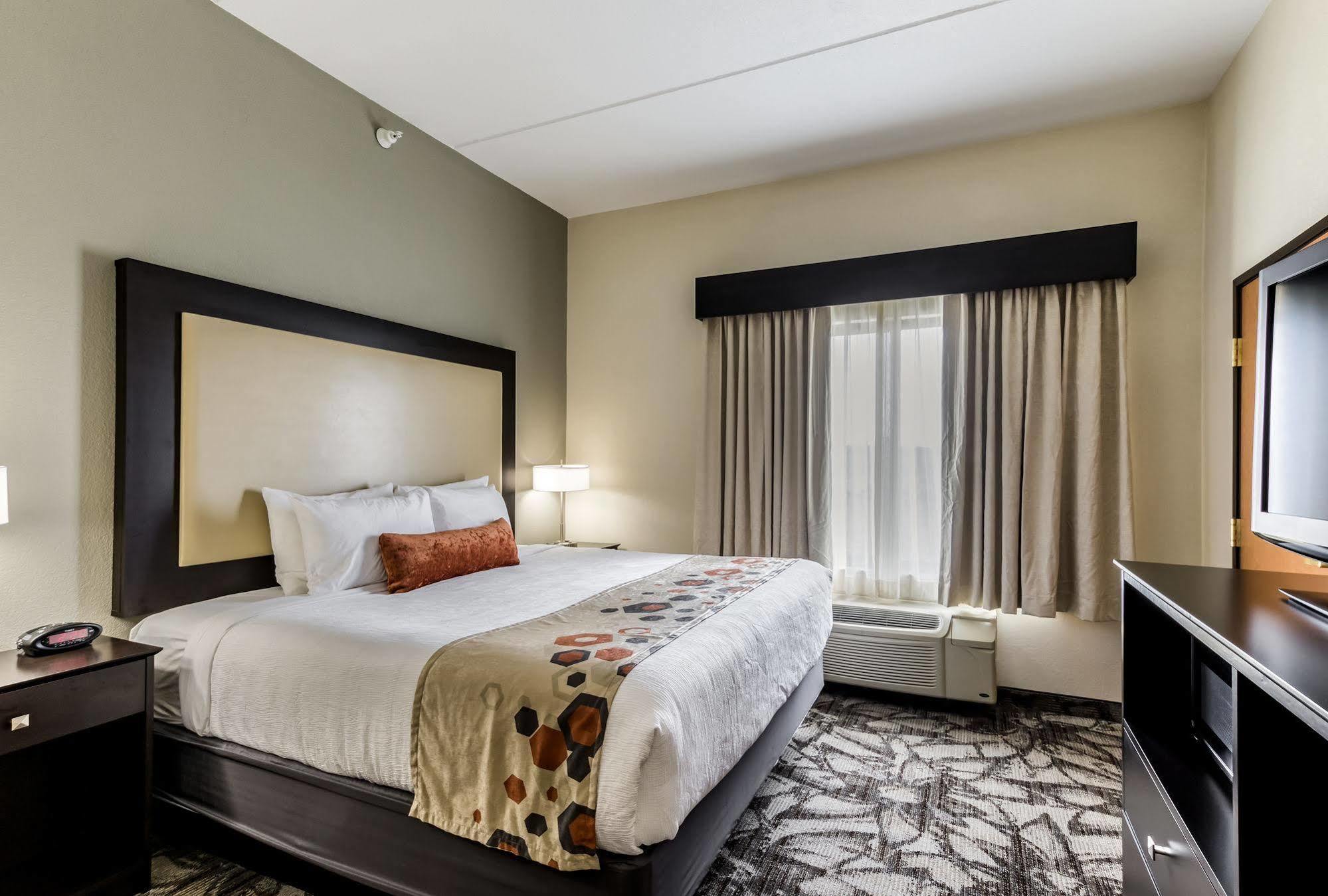 Holiday Inn Express & Suites Cedar Falls Dış mekan fotoğraf